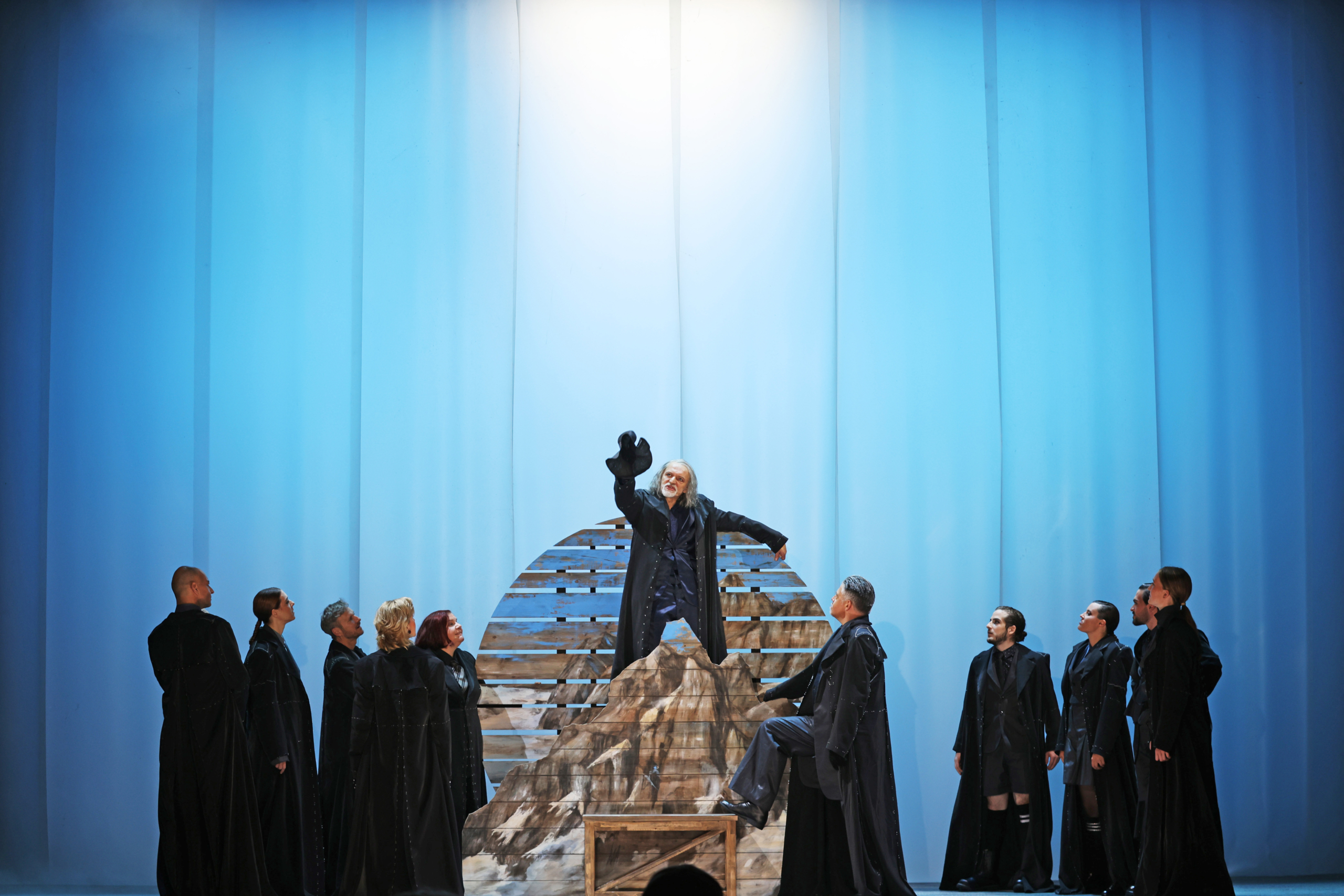 Biederes Zaubermärchen ohne Biss – Ferdinand Raimunds „Der Alpenkönig und der Menschenfeind“ im Theater in der Josefstadt