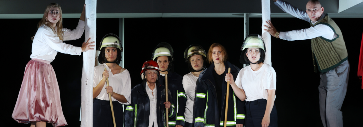 Biedermann und die Brandstifter im Theater in der Josefstadt