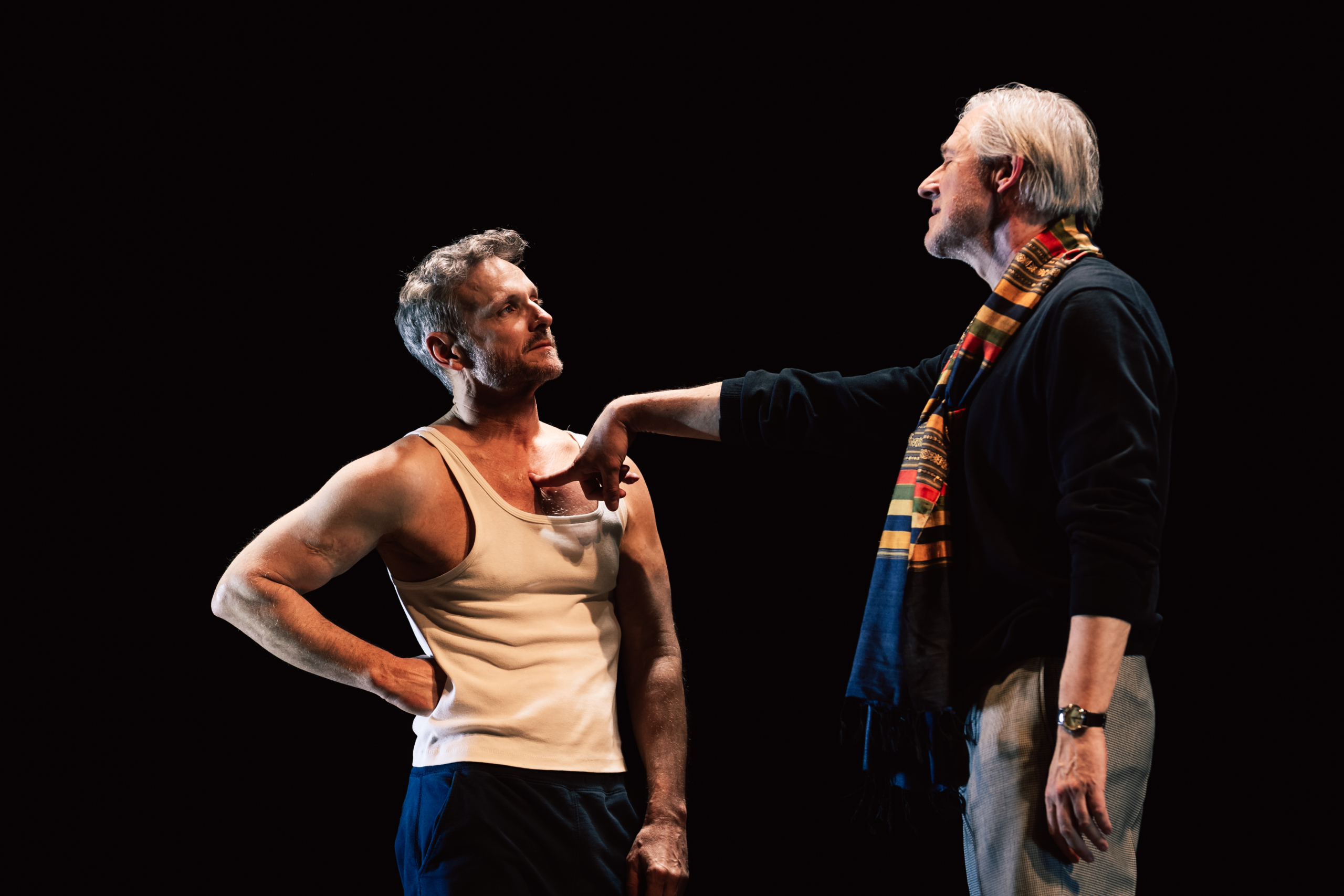 „Das Vermächtnis“ im Theater in der Josefstadt. | ©Philine Hoffmann